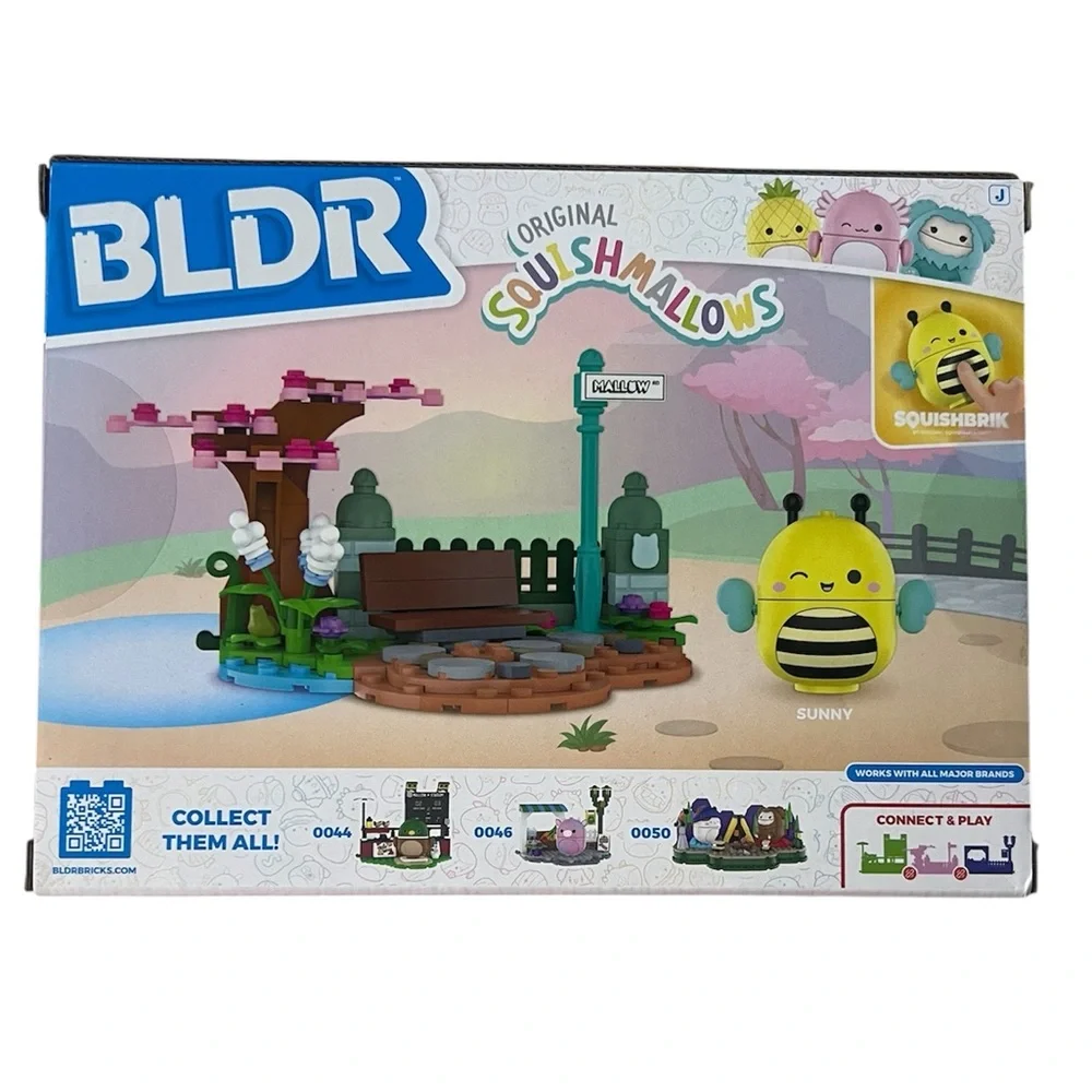 Squishmallows Sunny's Park Life Building Set - 155pc:BLDR, Enhances Fine Motor
